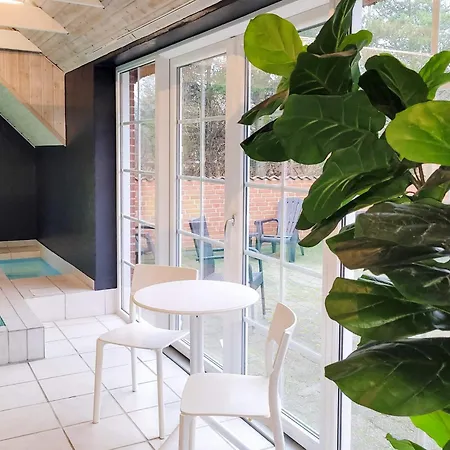 Prázdninový dům 5 Star In Ulfborg Husby