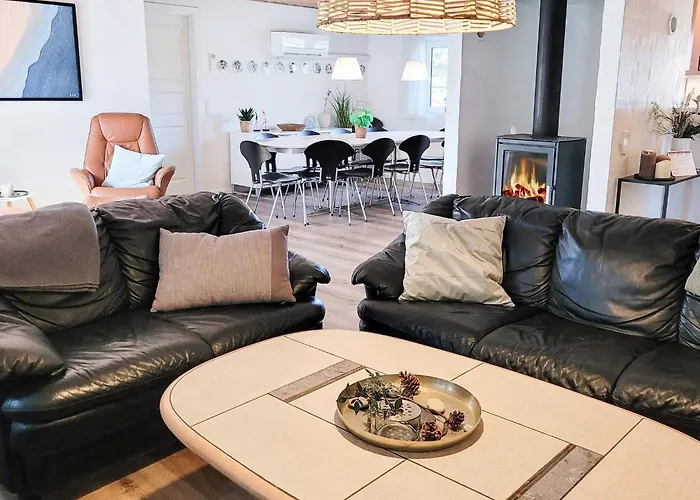 Luxury Retreat Near - By Traum *